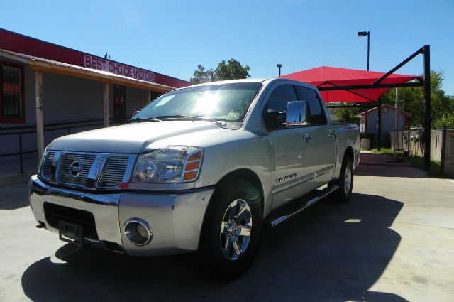 Nissan Titan 2005 photo 4
