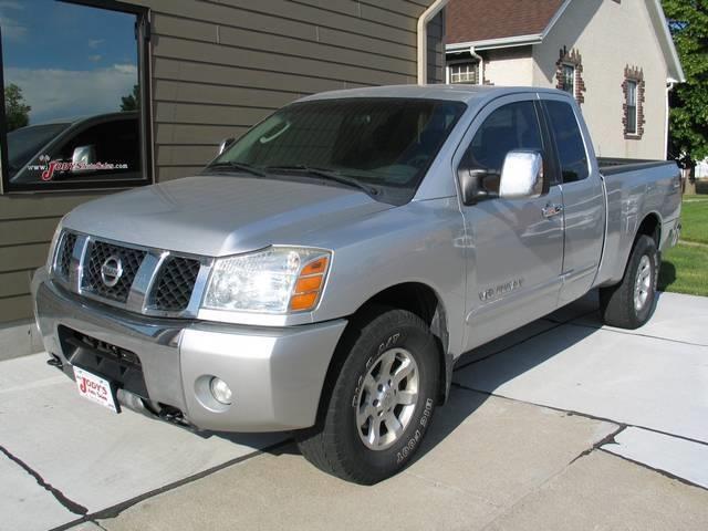 Nissan Titan 2005 photo 3