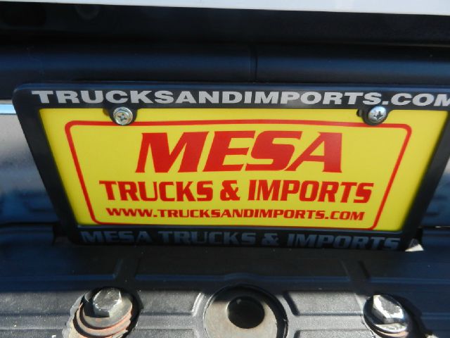 Nissan Titan 2005 photo 1