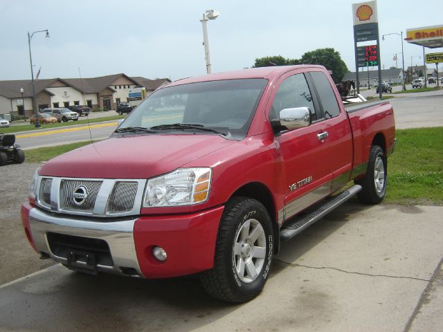 Nissan Titan 2005 photo 3