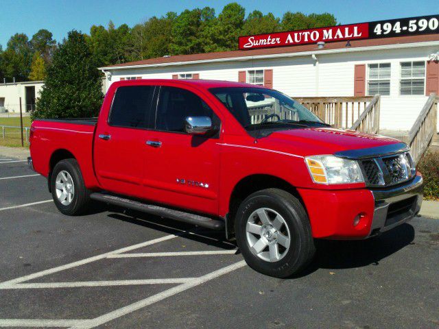 Nissan Titan 2005 photo 2