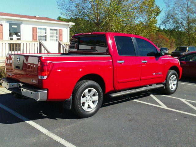 Nissan Titan 2005 photo 4