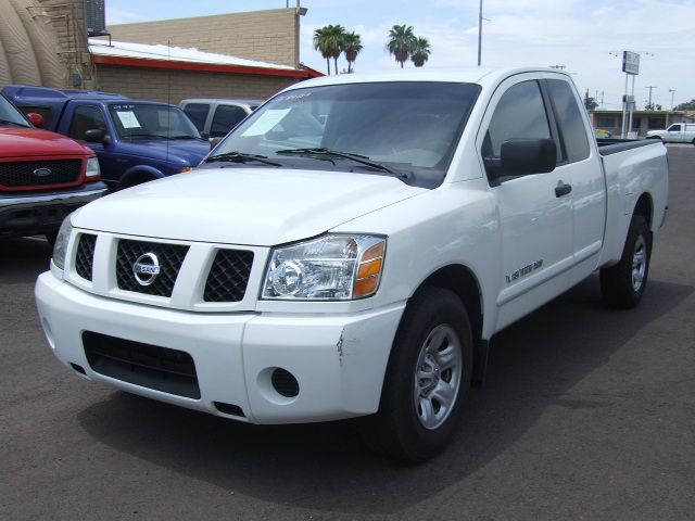 Nissan Titan 2006 photo 1