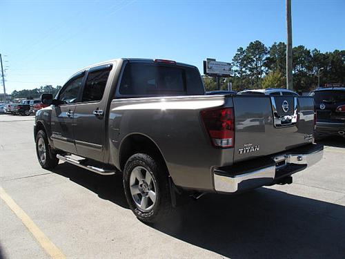 Nissan Titan GLS Other