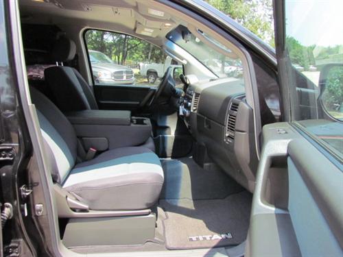 Nissan Titan 2006 photo 4