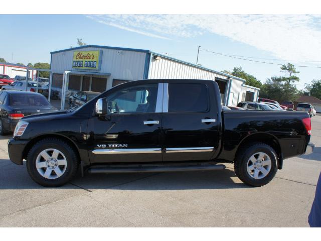 Nissan Titan 2006 photo 1