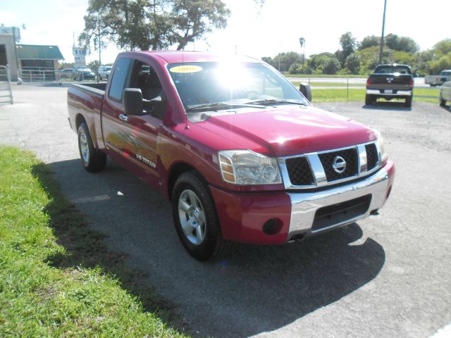 Nissan Titan 2006 photo 2