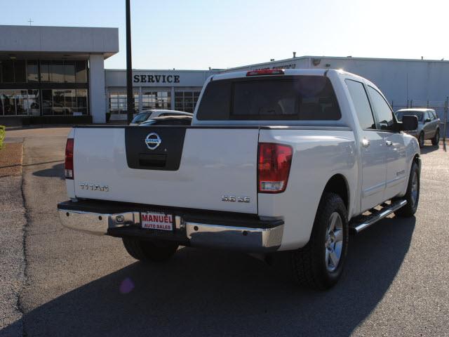 Nissan Titan 2006 photo 3