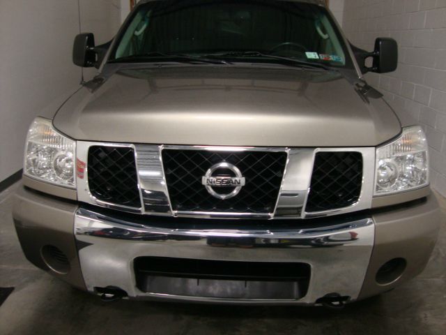 Nissan Titan 2006 photo 2