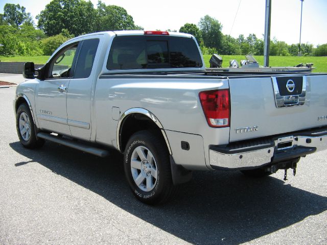 Nissan Titan 2006 photo 14
