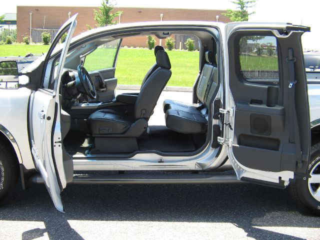 Nissan Titan 2006 photo 8