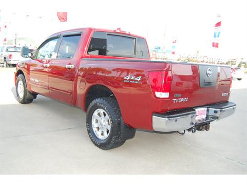 Nissan Titan 2006 photo 2