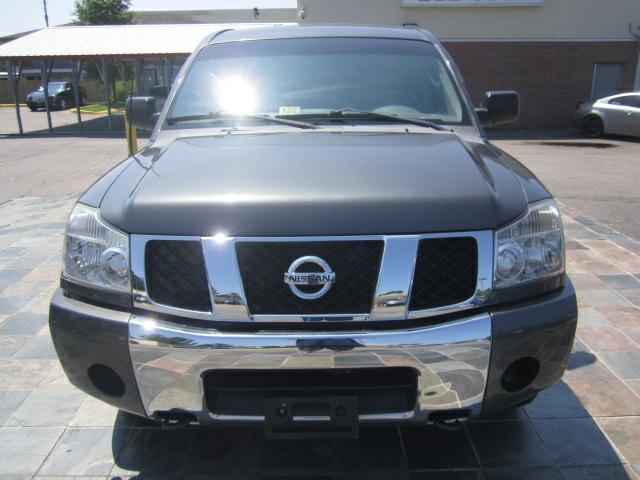 Nissan Titan 2006 photo 2