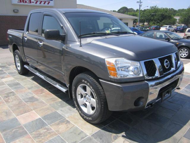 Nissan Titan 2006 photo 3