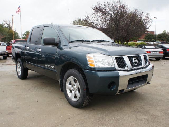 Nissan Titan 2006 photo 1