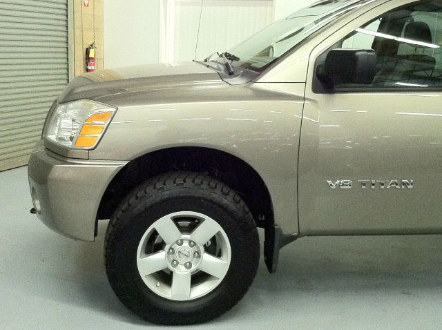 Nissan Titan 2006 photo 3