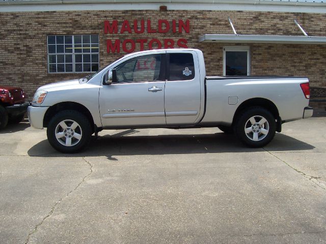 Nissan Titan 2006 photo 8