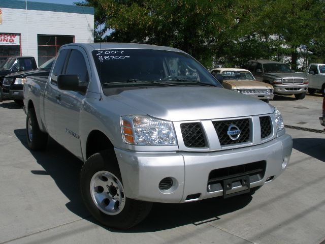 Nissan Titan 2007 photo 2