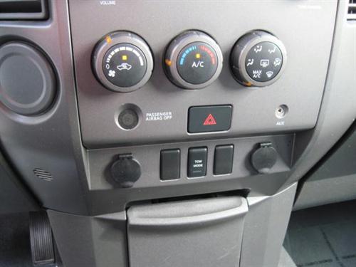 Nissan Titan 2007 photo 2