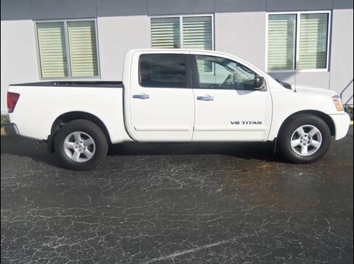 Nissan Titan 2007 photo 1
