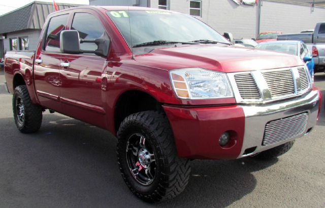 Nissan Titan 2007 photo 2