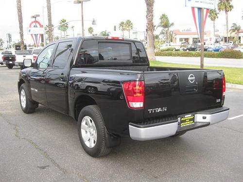 Nissan Titan 2008 photo 2