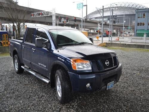 Nissan Titan LX Minivan Other