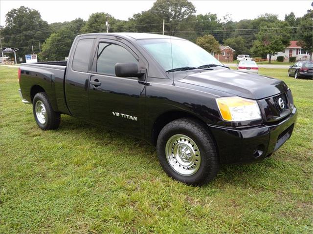 Nissan Titan 2008 photo 4
