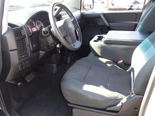 Nissan Titan 2008 photo 2