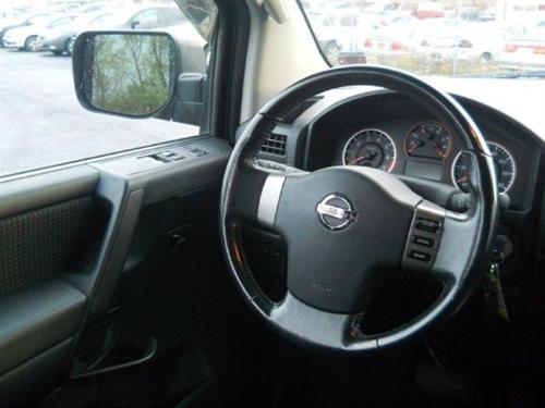 Nissan Titan 2008 photo 1