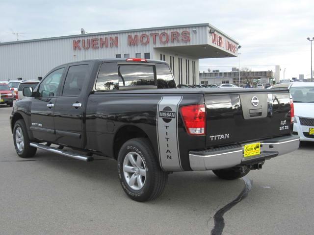 Nissan Titan 2008 photo 1