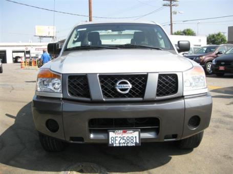 Nissan Titan Lx-4wd Pickup