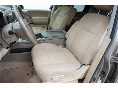 Nissan Titan 2008 photo 2