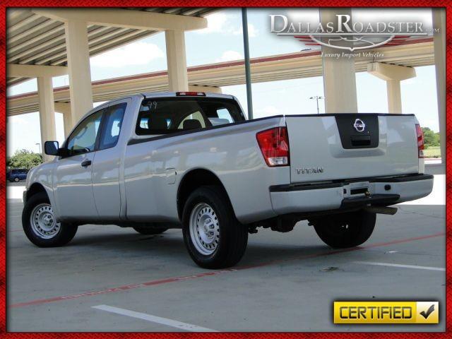Nissan Titan 2008 photo 2