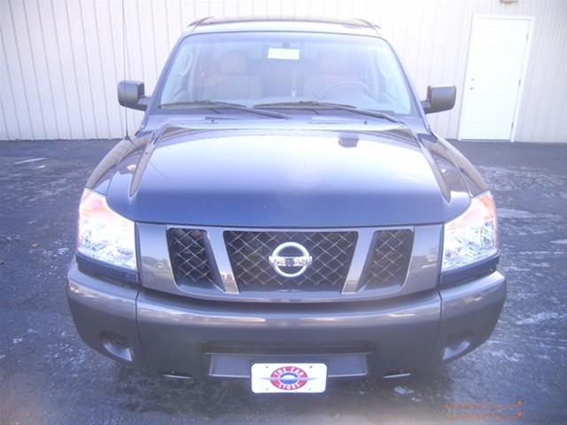 Nissan Titan 2008 photo 2