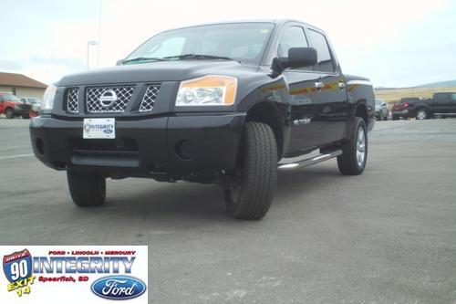 Nissan Titan Unknown Pickup