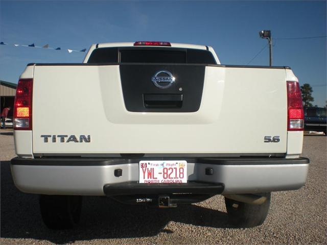 Nissan Titan 2008 photo 3