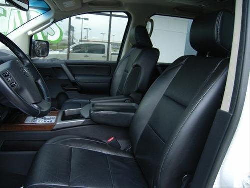 Nissan Titan 2008 photo 2