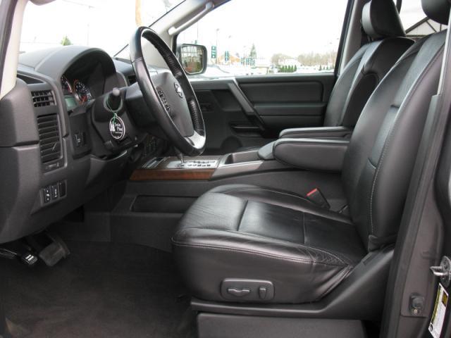 Nissan Titan 2008 photo 4