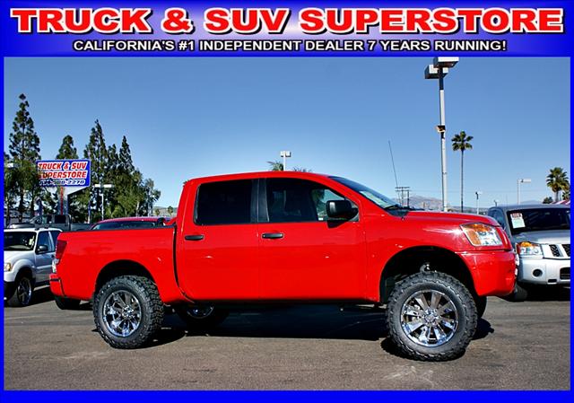 Nissan Titan 2008 photo 2