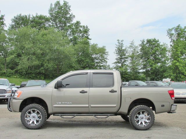 Nissan Titan Work Truck Pickup 4D 6 Ft Crew Cab Pickup