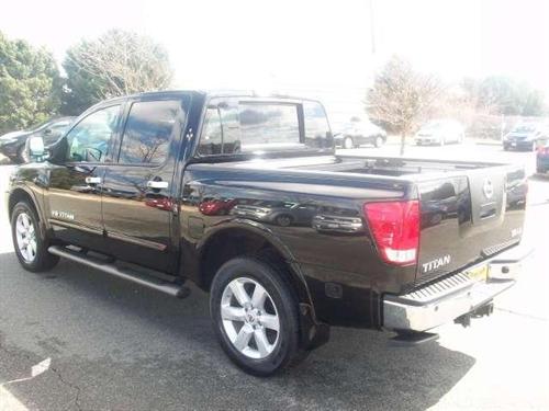 Nissan Titan 2008 photo 2