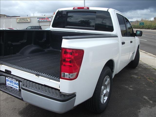 Nissan Titan 2008 photo 4