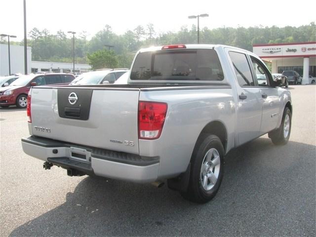 Nissan Titan 2008 photo 4