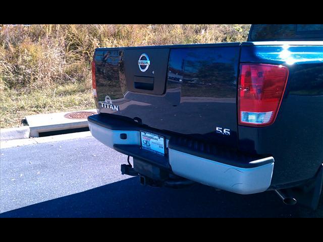 Nissan Titan 2008 photo 2