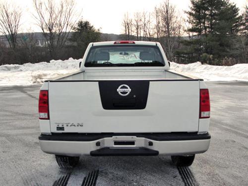 Nissan Titan 2008 photo 2