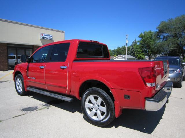 Nissan Titan Unknown Pickup