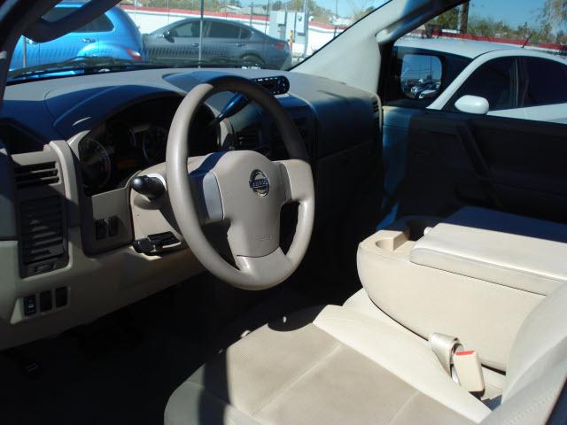 Nissan Titan 2008 photo 1