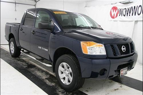 Nissan Titan 2008 photo 2