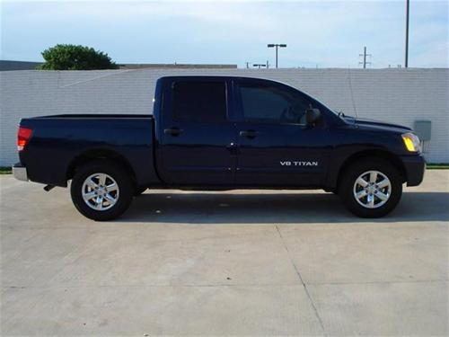 Nissan Titan 2008 photo 1